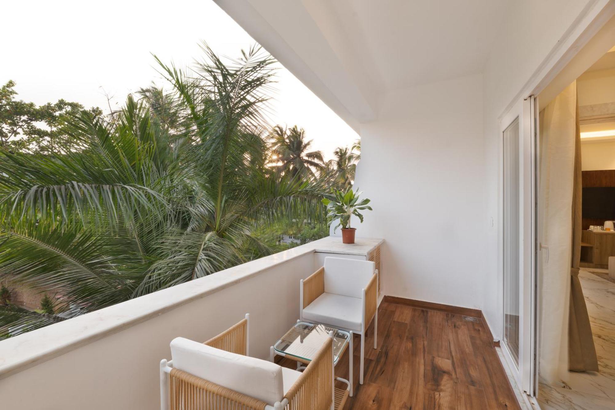 White Wharf Beach Resort Morjim Goa Exterior photo